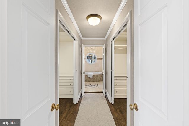 $2,600,000 | 1311 Summerwood Court, McLean, VA 22102