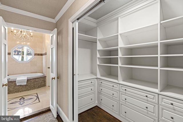 $2,600,000 | 1311 Summerwood Court, McLean, VA 22102