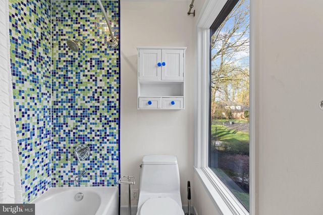 $2,600,000 | 1311 Summerwood Court, McLean, VA 22102