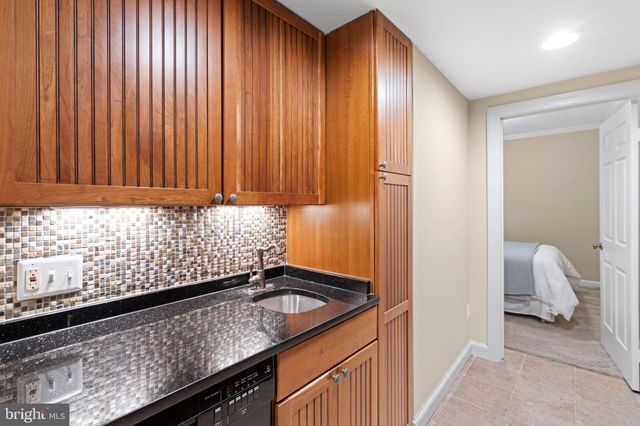 $2,600,000 | 1311 Summerwood Court, McLean, VA 22102