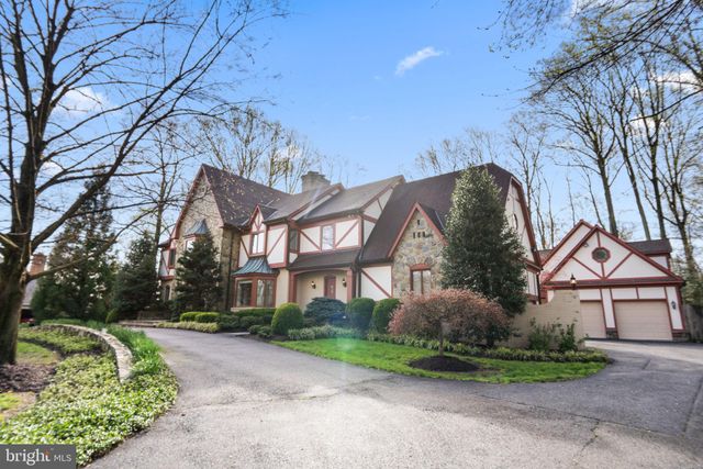 $2,600,000 | 1311 Summerwood Court, McLean, VA 22102