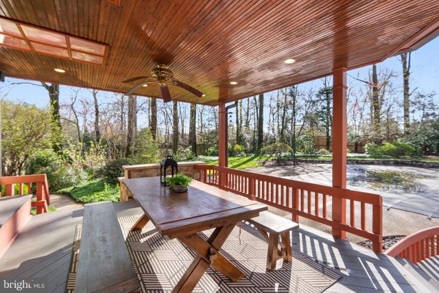 $2,600,000 | 1311 Summerwood Court, McLean, VA 22102