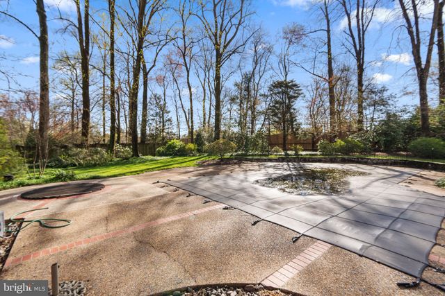 $2,600,000 | 1311 Summerwood Court, McLean, VA 22102