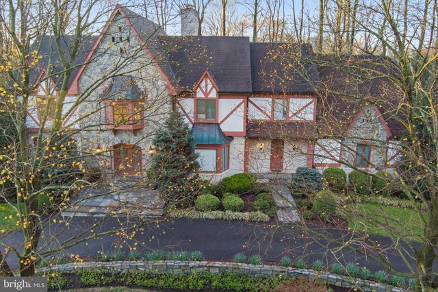 $2,600,000 | 1311 Summerwood Court, McLean, VA 22102