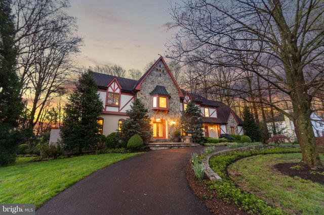 $2,600,000 | 1311 Summerwood Court, McLean, VA 22102