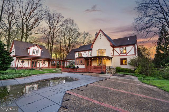 $2,600,000 | 1311 Summerwood Court, McLean, VA 22102