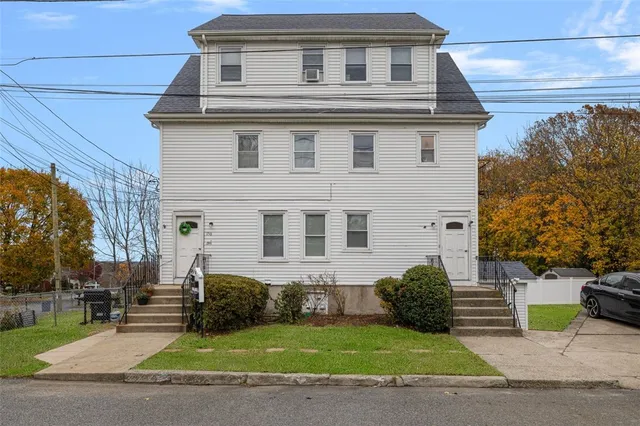 $749,000 | 156 Yeoman Avenue, Cranston, RI 02920