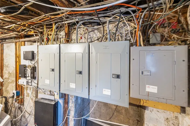 $749,000 | 156 Yeoman Avenue, Cranston, RI 02920