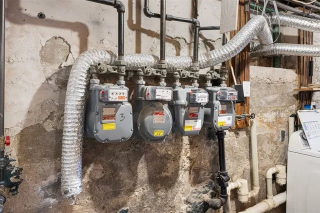 $749,000 | 156 Yeoman Avenue, Cranston, RI 02920