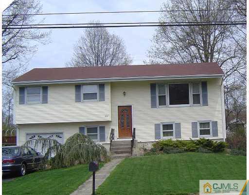 495 Halsey Road North Brunswick, NJ 08902 - Photo 1 of 8 Gallery Image 1