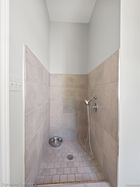 5324 South Lake George Road Metamora, MI 48455 - Photo 24 of 64