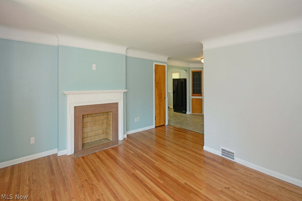 4656 Orchard Road Fairview Park, OH 44126 - Photo 9 of 35 Gallery Image 9