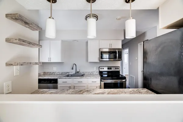 $210,000 | 561 Hawthorne Heights, Lawrenceburg, IN 47025