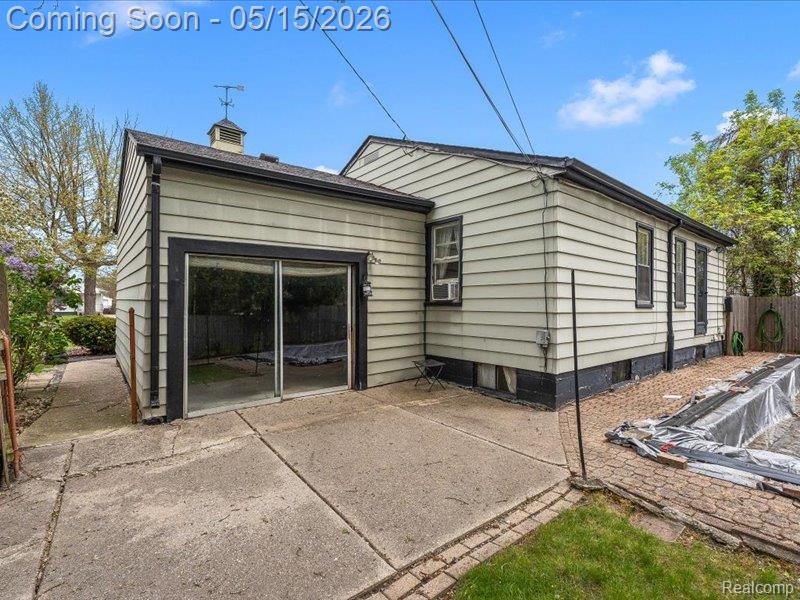2229 East Eight Mile Road Grosse Pointe, MI 48236 - Photo 18 of 20