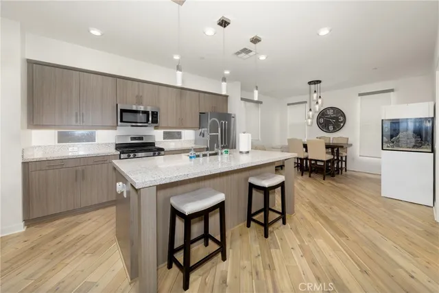 $785,000 | 495 Andrew Drive, Unit G, Azusa, CA 91702