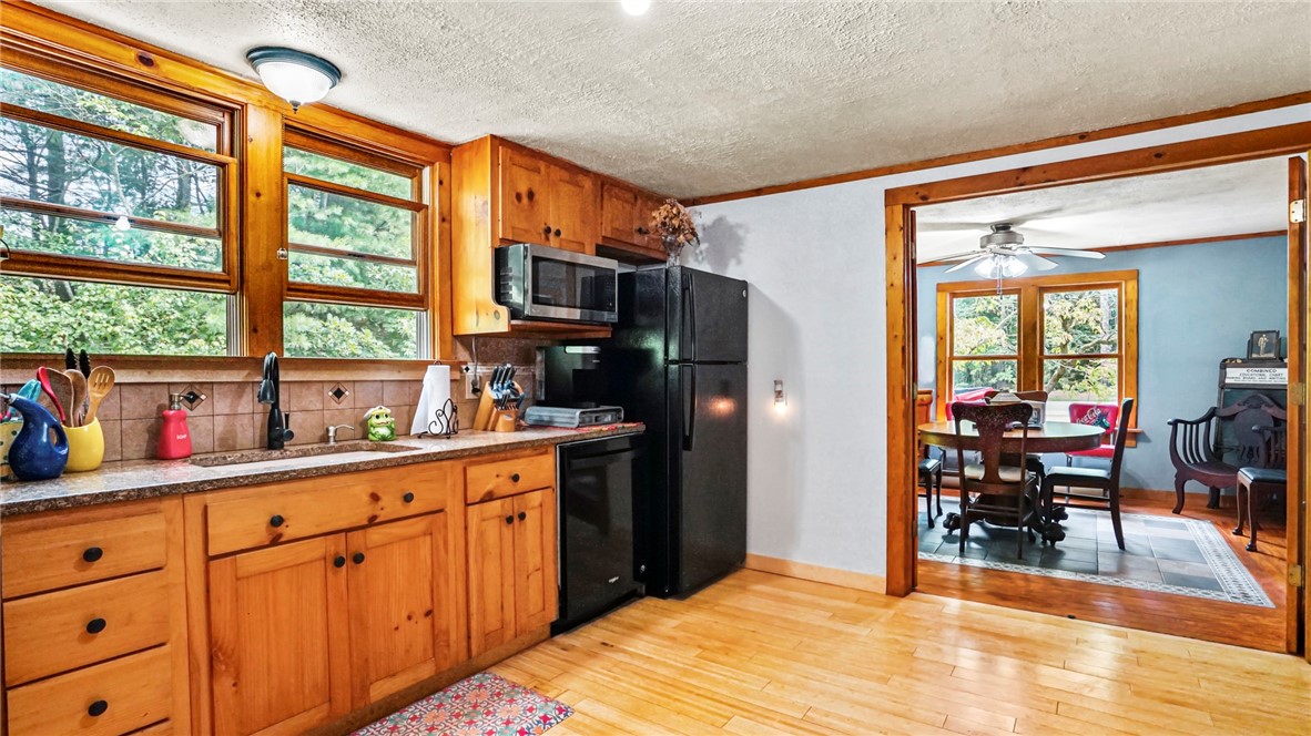 503 Switch Road Richmond, RI 02894 - Photo 5 of 36 Gallery Image 5