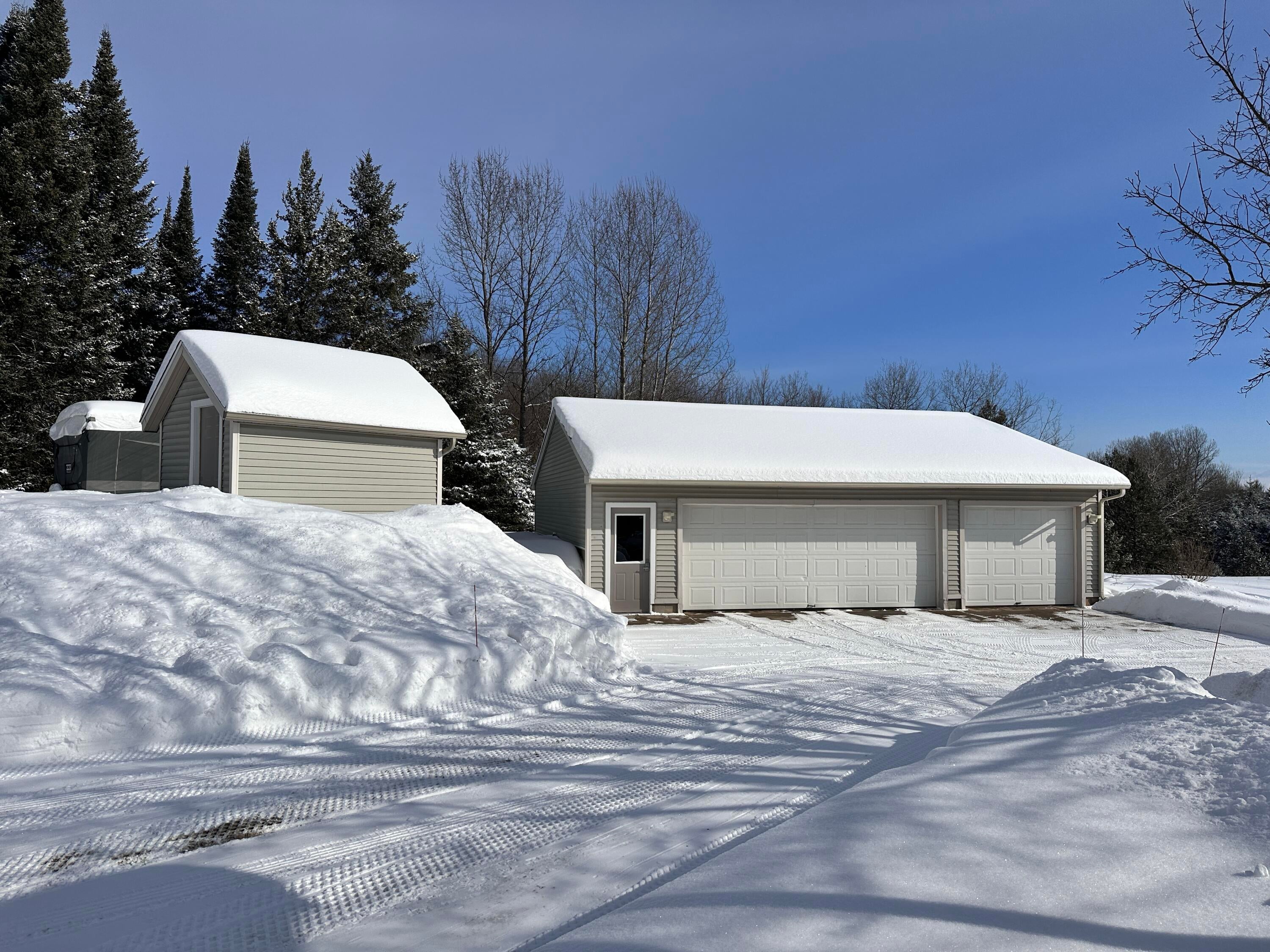 781 Poquette Road Gaylord, MI 49735 - Photo 25 of 31 Gallery Image 25