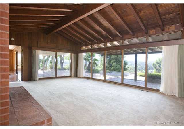 4359 Grace Road Bonita, CA 91902 - Photo 15 of 24 Gallery Image 15