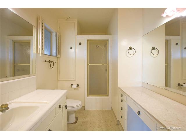 4359 Grace Road Bonita, CA 91902 - Photo 18 of 24 Gallery Image 18