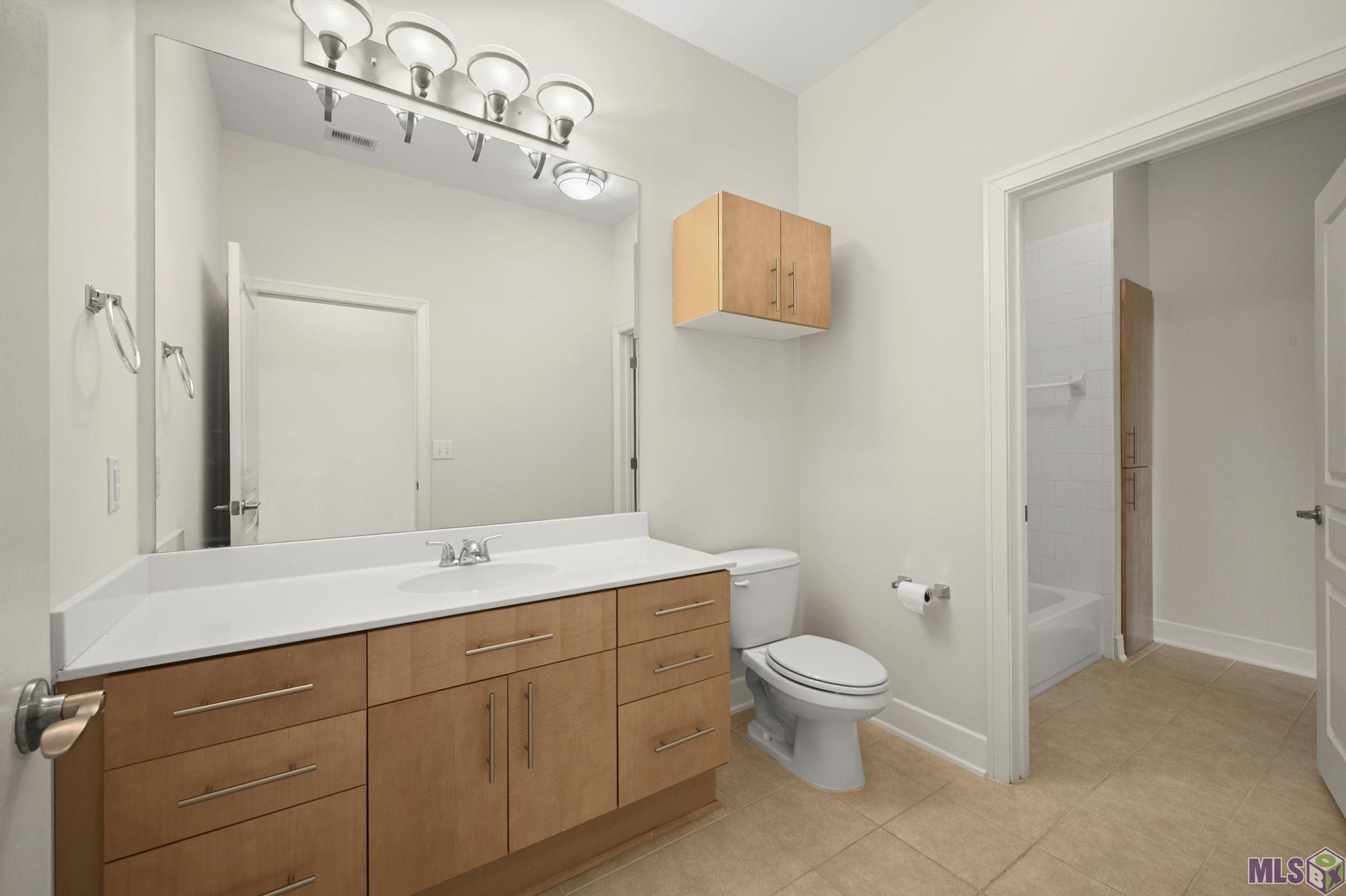7707 Bluebonnet Boulevard, Unit 229 Baton Rouge, LA 70810 - Photo 13 of 31