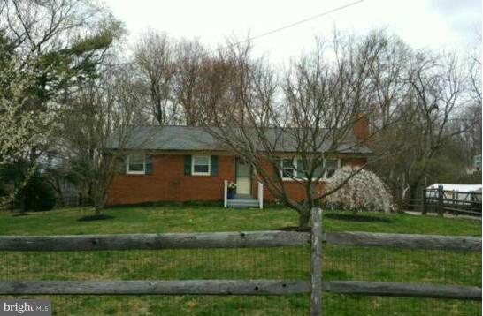 Picturesque all brick rancher