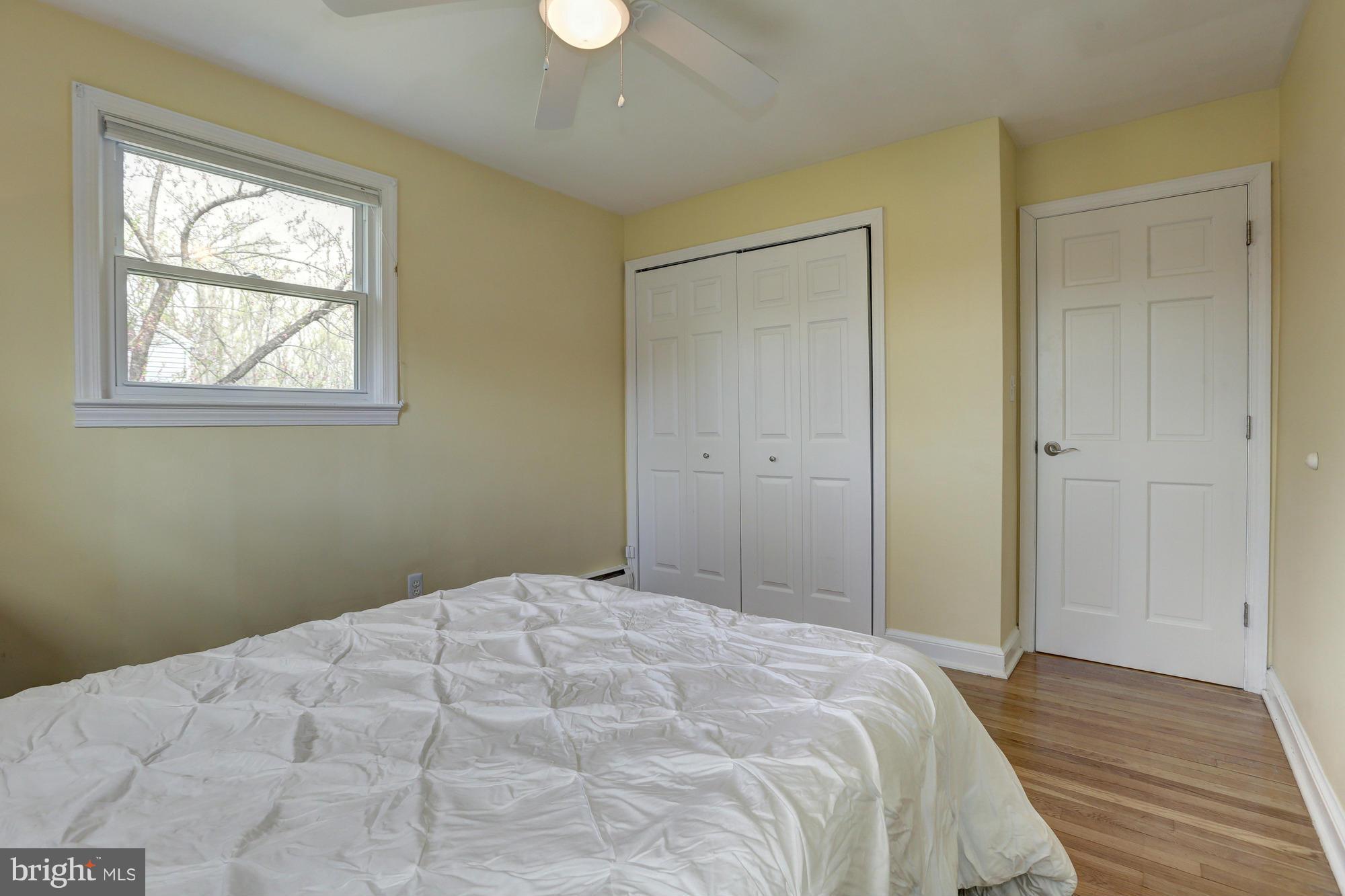 16921 Oak Hill Road Silver Spring, MD 20905 - Photo 15 of 30 Bedroom 2