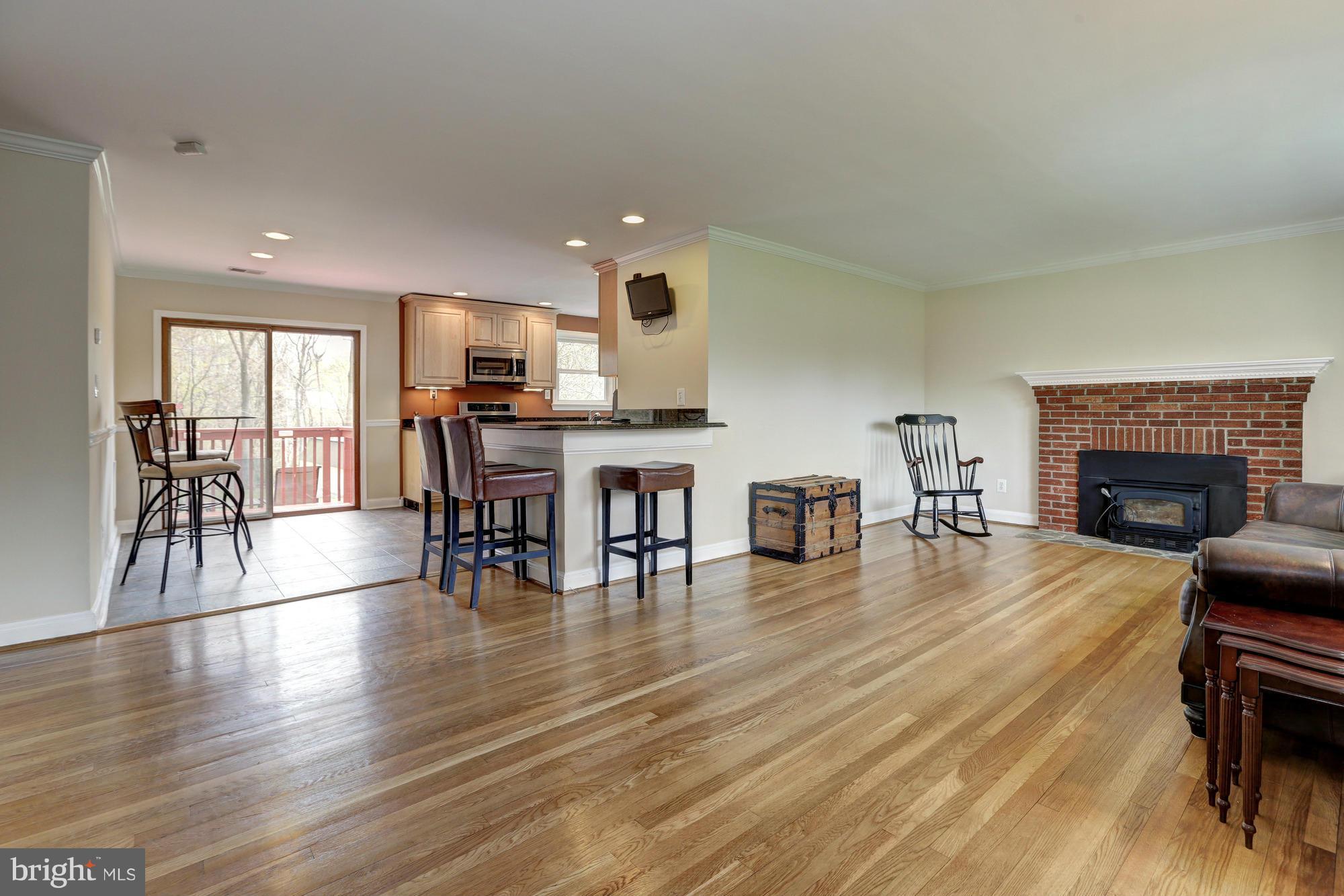 16921 Oak Hill Road Silver Spring, MD 20905 - Photo 10 of 30 Gleaming hardwoods