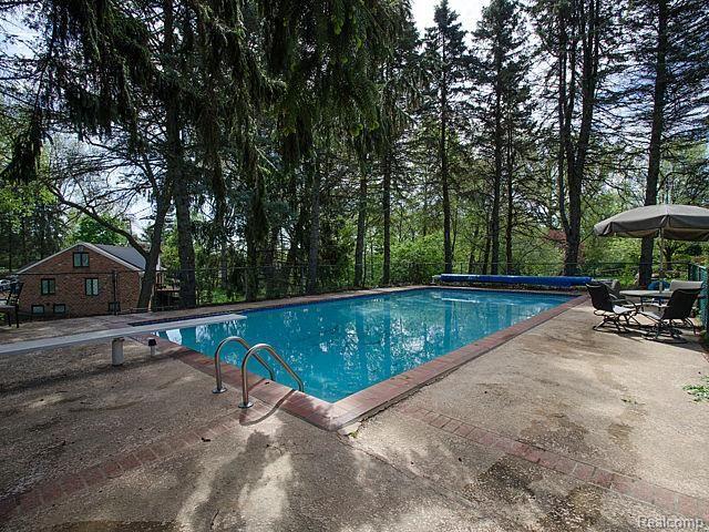 6435 Apple Orchard Lane Rochester Hills, MI 48306 - Photo 74 of 77