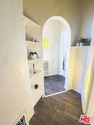 $1,450 | 3427 12th Avenue, Los Angeles, CA 90018