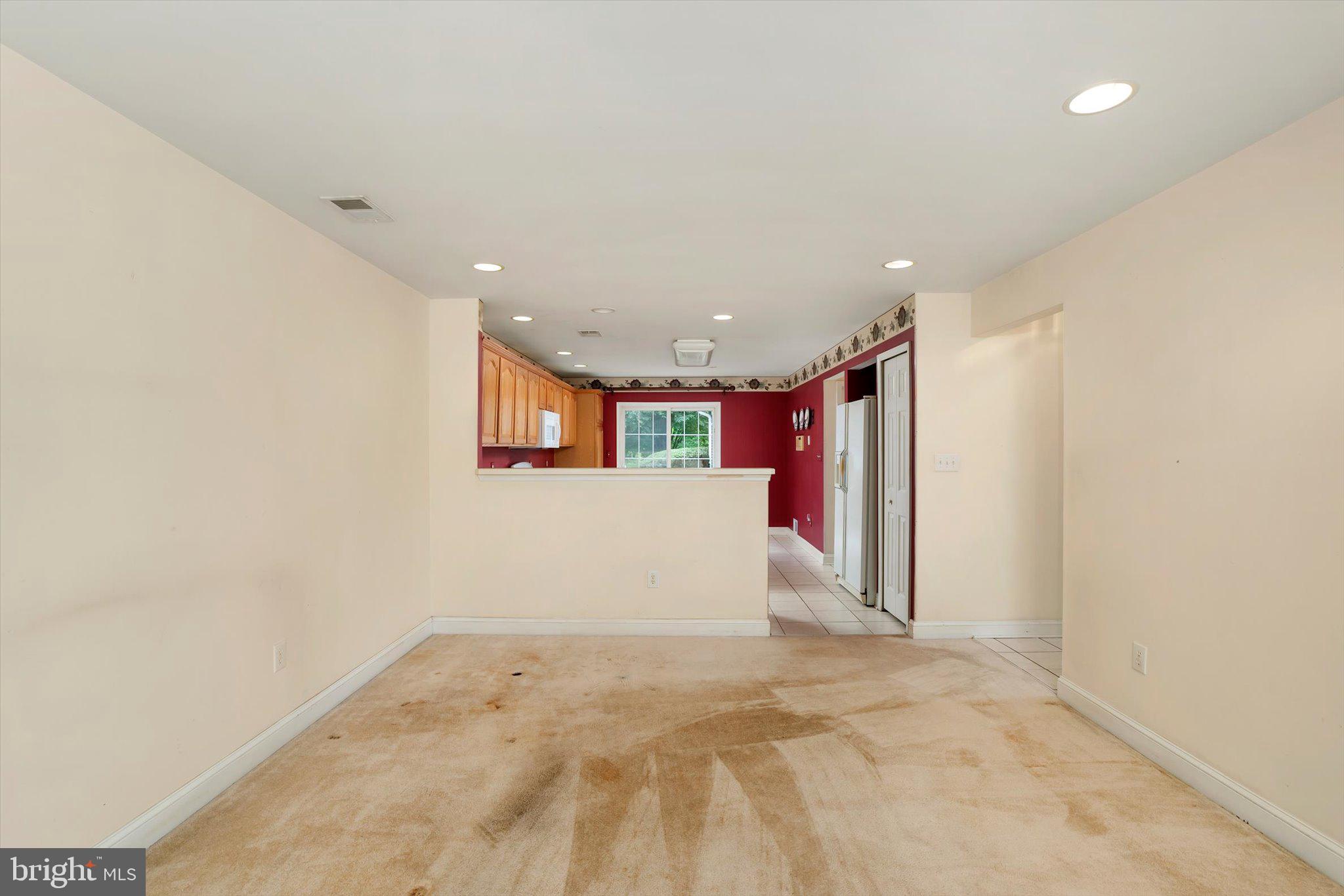 132 Coburn Road Pennington, NJ 08534 - Photo 21 of 50 Spacious layout ready for your vision.