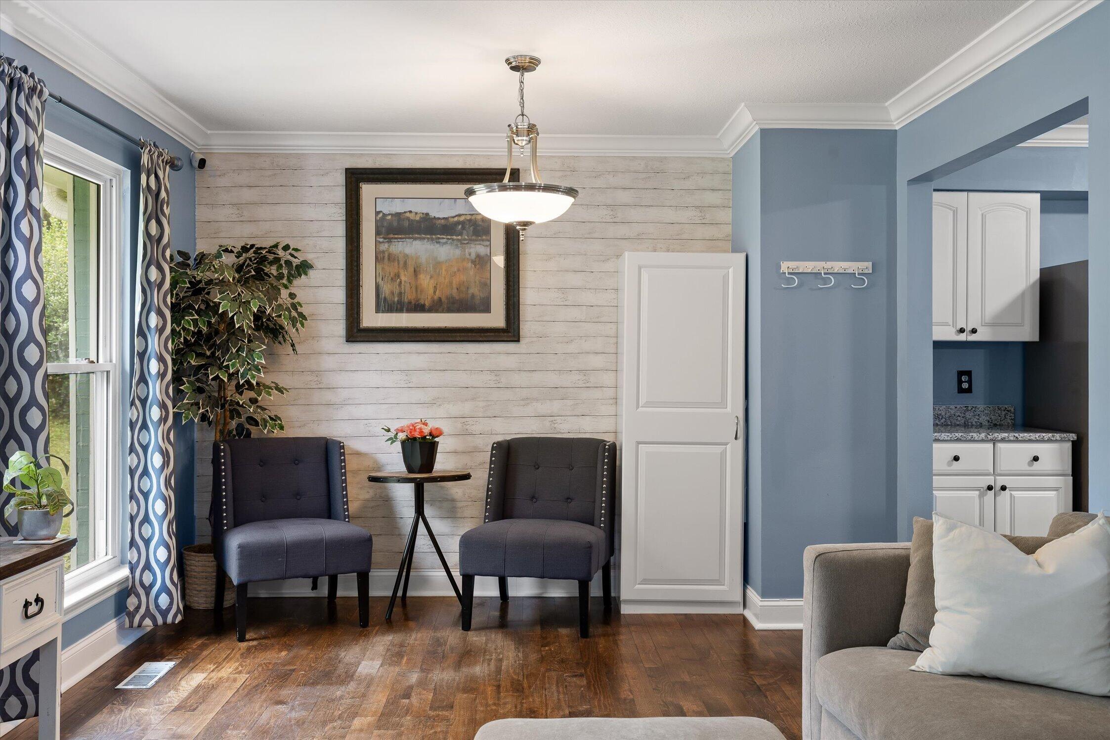 887 Shady Fork Road Chattanooga, TN 37421 - Photo 10 of 45 Sitting Area