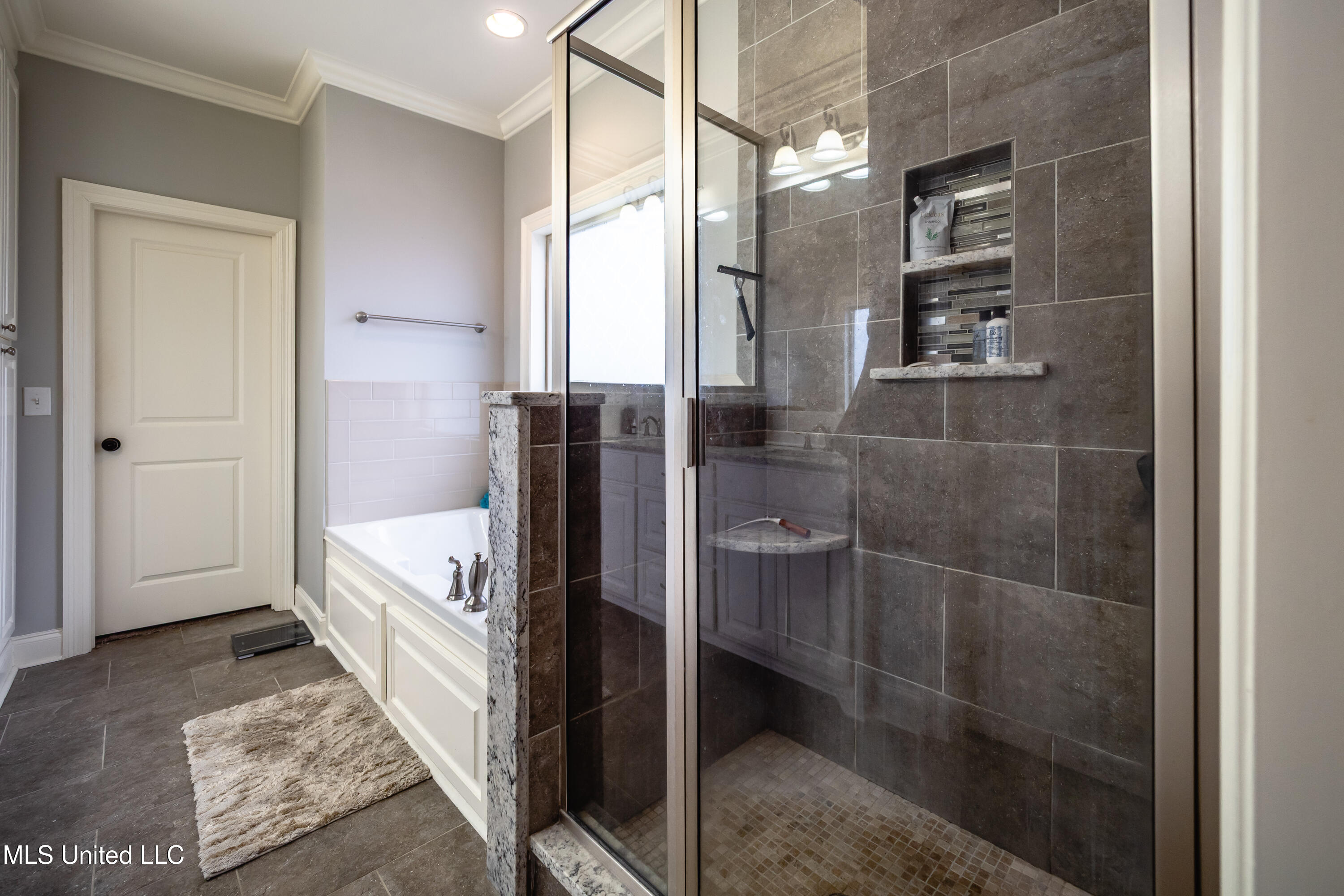 720 Adair Street Brandon, MS 39047 - Photo 14 of 28 P2030049