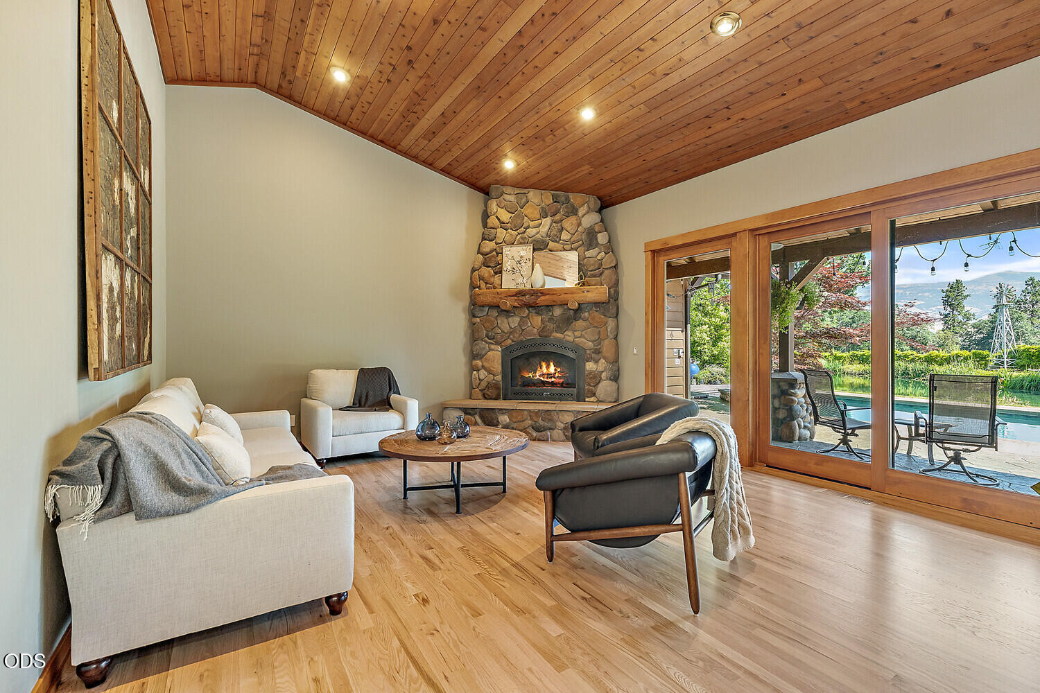 550 Crowson Road Ashland, OR 97520 - Photo 44 of 110