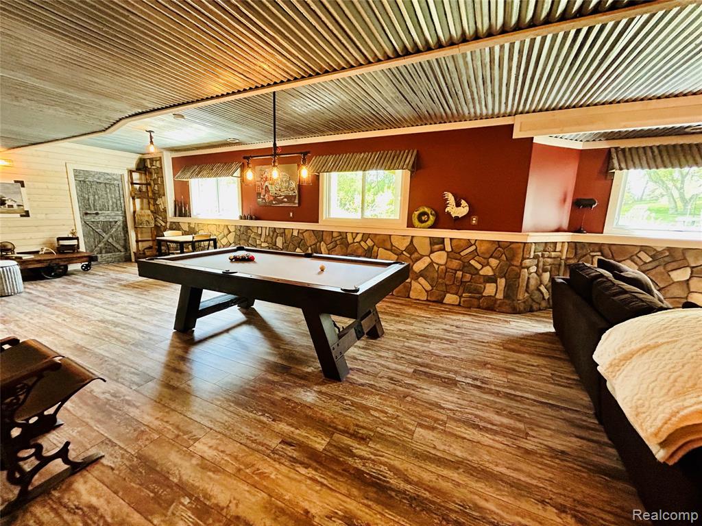 6060 Challis Road Brighton, MI 48116 - Photo 20 of 39 Gallery Image 20