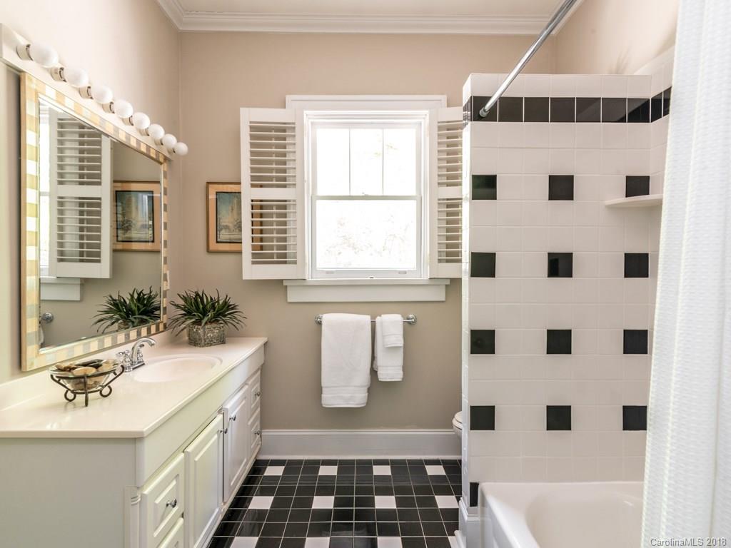 2417 Sharon Road, Unit 1 Charlotte, NC 28211 - Photo 19 of 36