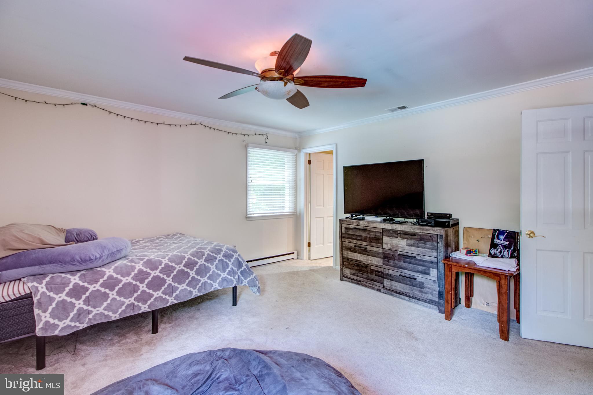 18 Assiscunk Drive Columbus, NJ 08022 - Photo 15 of 36 2nd Bedroom w/ Full Bath 1st Floor