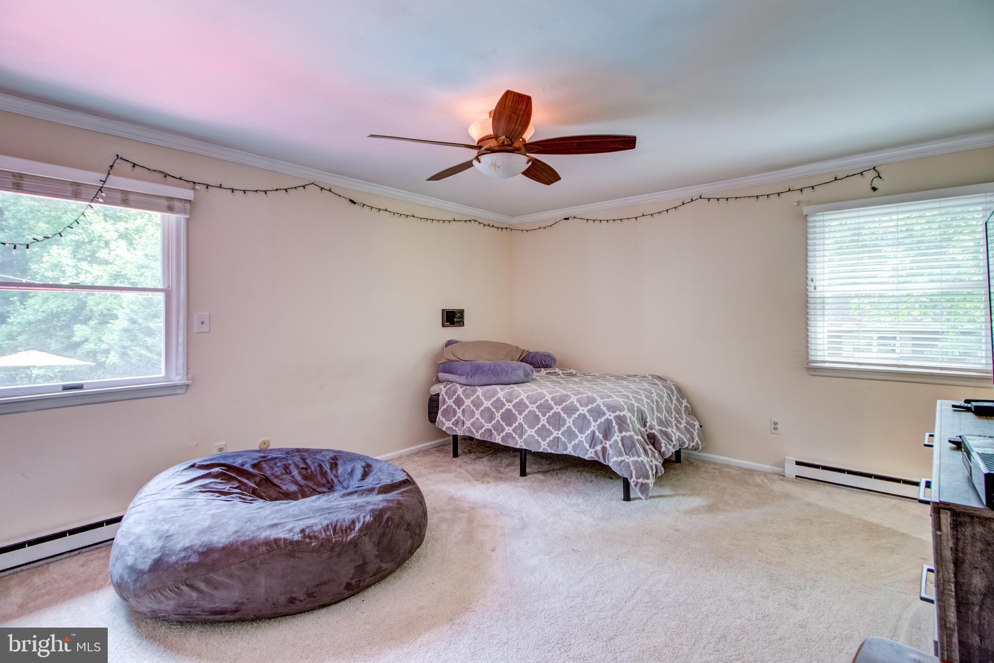 18 Assiscunk Drive Columbus, NJ 08022 - Photo 17 of 36 2nd Bedroom different View