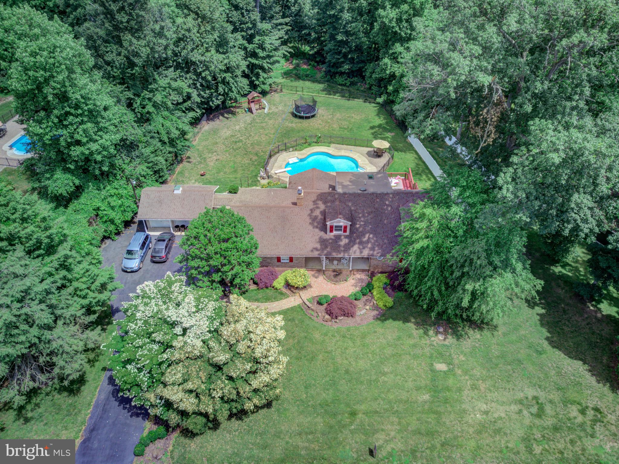 18 Assiscunk Drive Columbus, NJ 08022 - Photo 3 of 36 Aerial View of Home