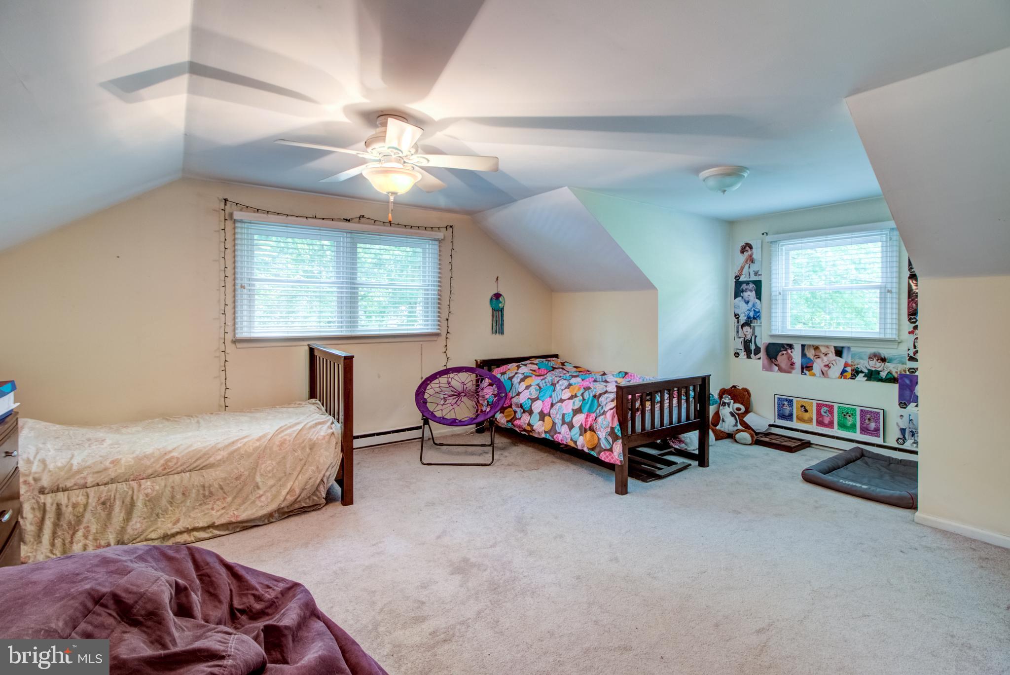 18 Assiscunk Drive Columbus, NJ 08022 - Photo 22 of 36 4th Bedroom different View Upstairs