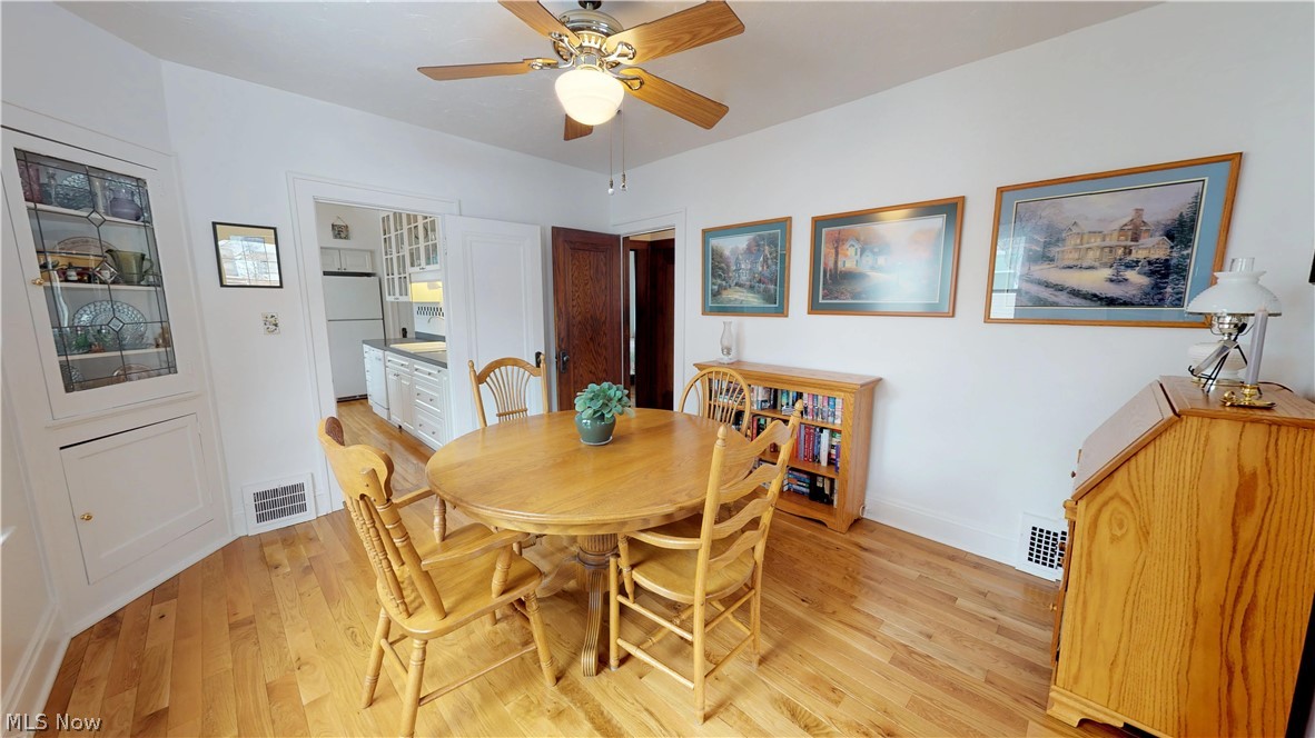 1532 Biltmore Road Cleveland, OH 44124 - Photo 4 of 24