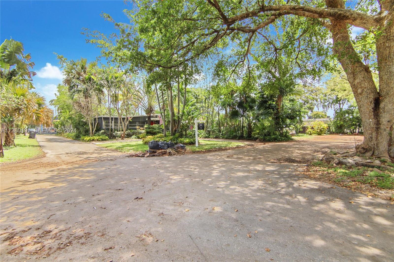 2018 Fletcher Street Hollywood, FL 33020 - Photo 11 of 27 Street view front