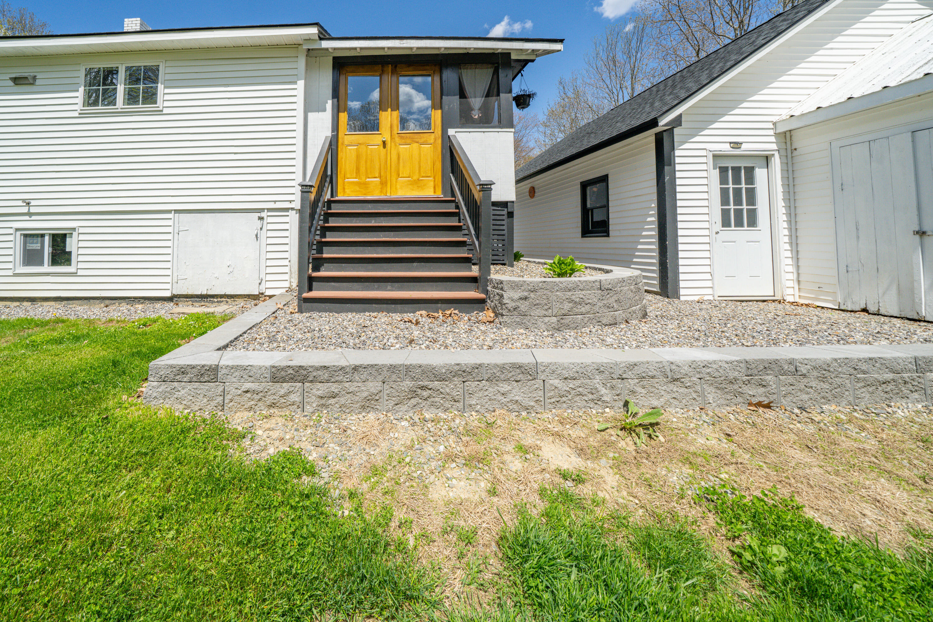 128 Shepard Road Belfast, ME 04915 - Photo 33 of 36 2269