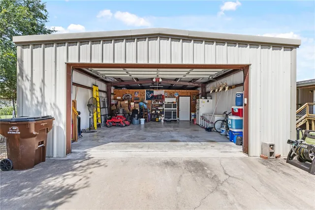 a view of a storage & utility room