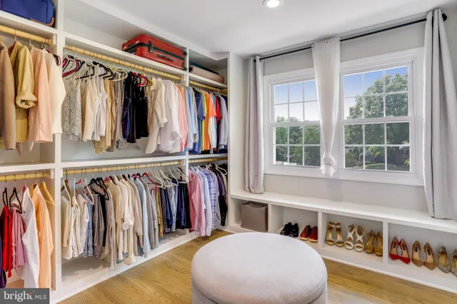 $5,000 | 5101 Redwing Drive, Alexandria, VA 22312