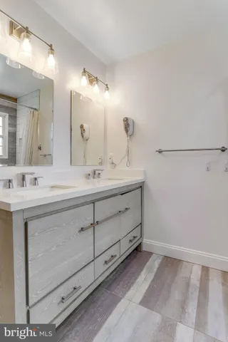 $5,000 | 5101 Redwing Drive, Alexandria, VA 22312