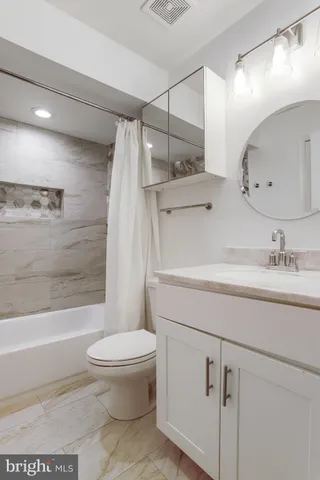 $5,000 | 5101 Redwing Drive, Alexandria, VA 22312