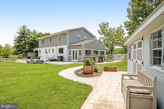 $5,000 | 5101 Redwing Drive, Alexandria, VA 22312