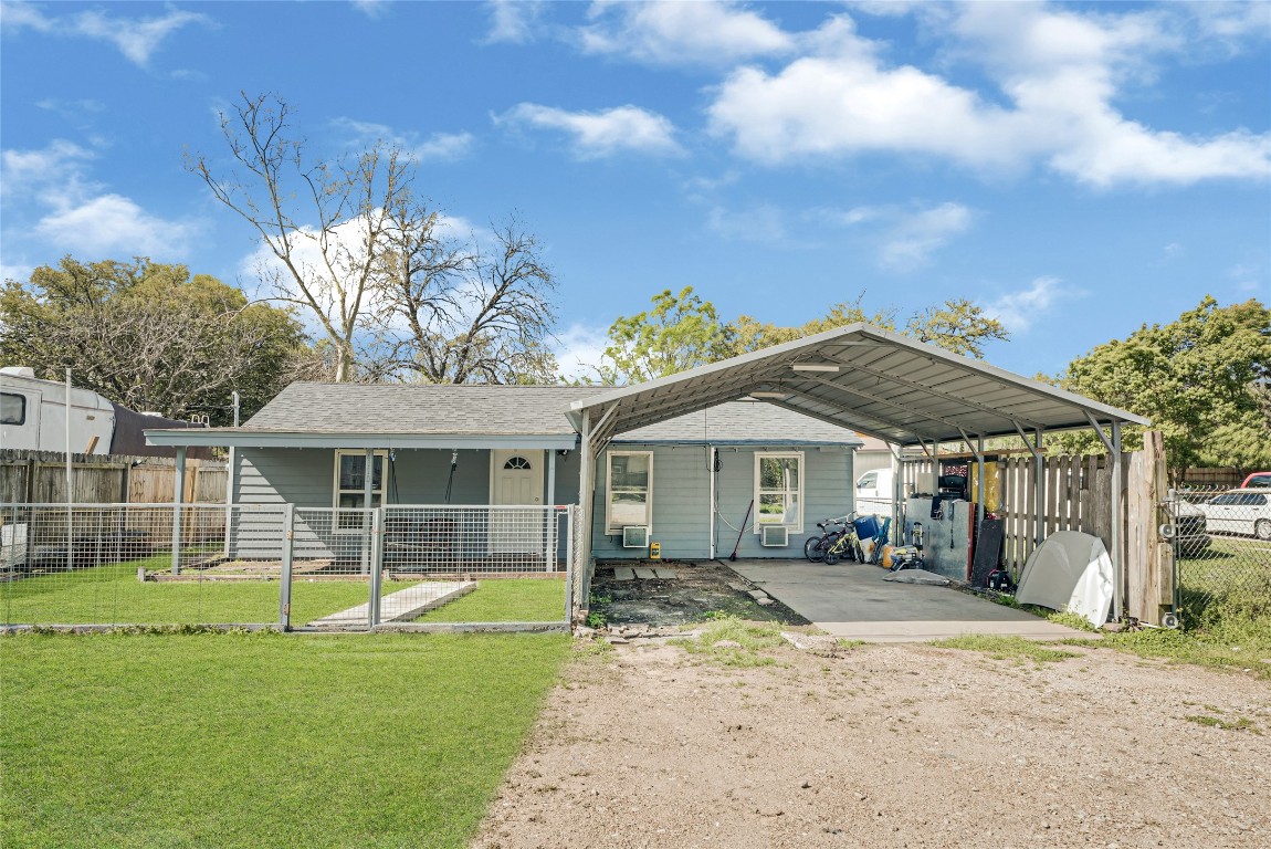 4110 Fuqua Street Bacliff, TX 77518 - Photo 7 of 26