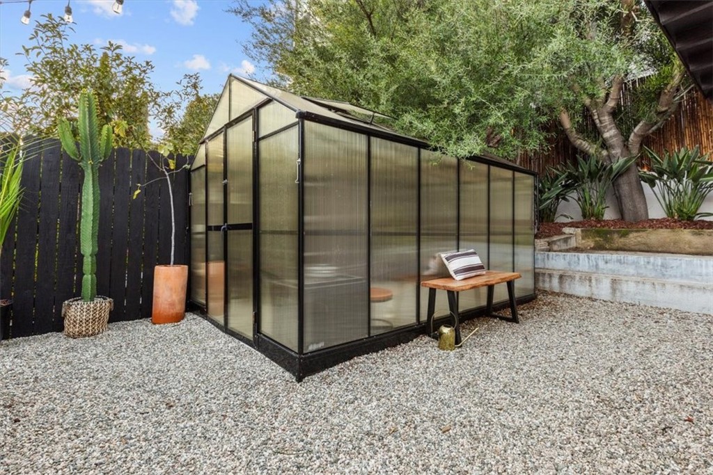 2207-2009 Apex Avenue Los Angeles, CA 90039 - Photo 33 of 64 Closed off and off to the side with enough lot space for multiple entertaining areas, hobby spaces and even possibly a moment to take in the natural calming environment and practice come meditation.