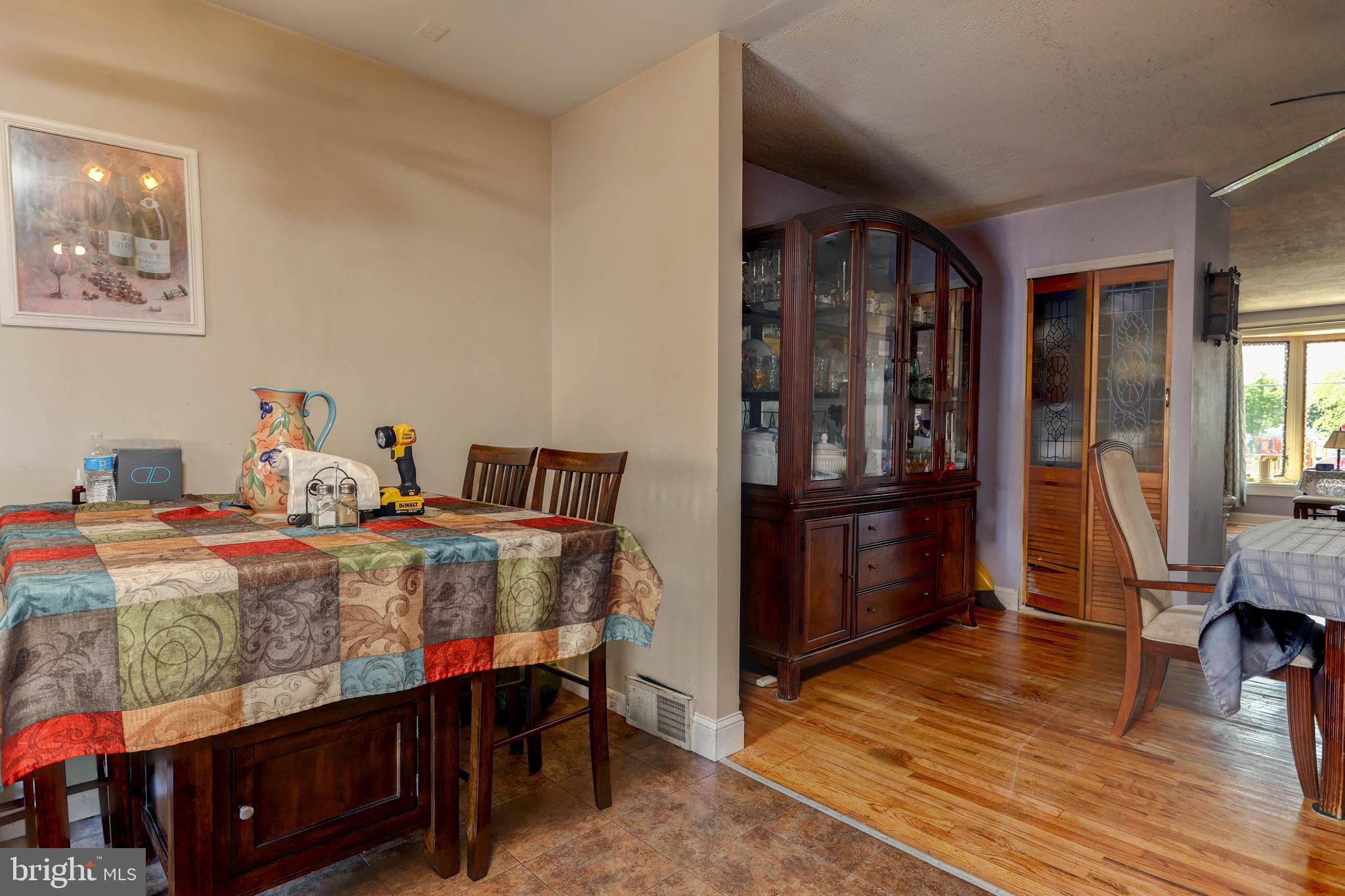 10816 Calera Road Philadelphia, PA 19154 - Photo 10 of 22 Dining Room